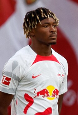 حقائق عن محمد سيماكان ⚽