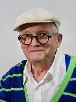 Facts About David Hockney 🎨