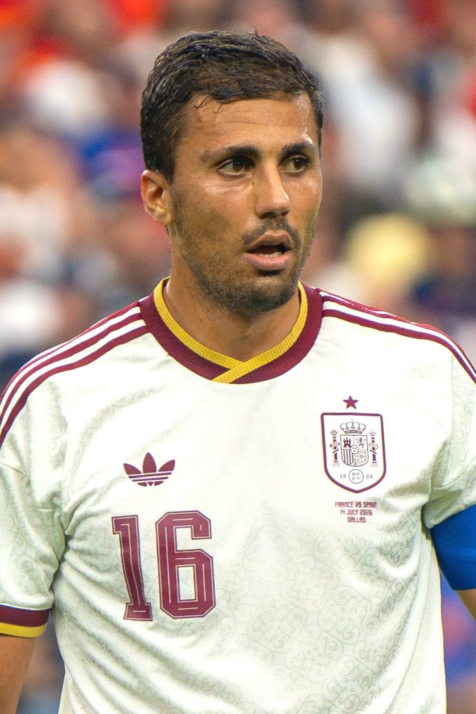 Facts about Rodri Hernández Cascante 🏆